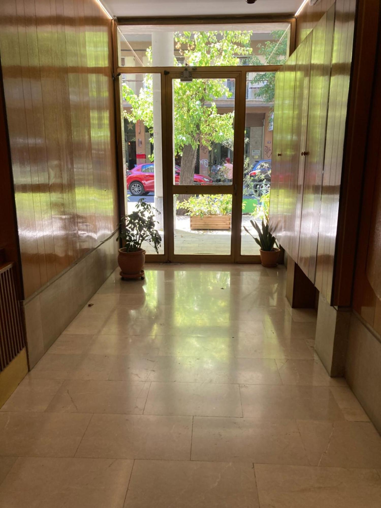 Ilisia Apartment Next To Metro Megaro Mousikis Atenas Exterior foto